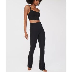 OFFLINE By Aerie Women's Size S Black Flare Legging Real Me XTRA High Rise